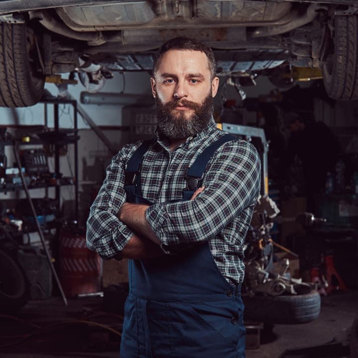 AUR30620 - Certificate III in Light Vehicle Mechanical Technology Image
