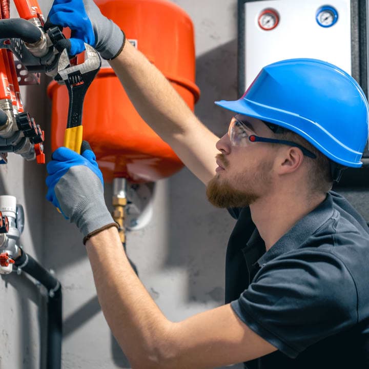 CPC40920 Certificate IV in Plumbing and Services Image